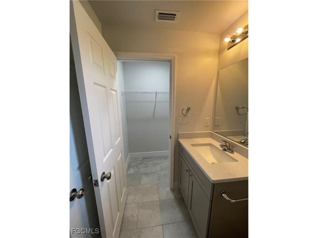 1423 Gleason Parkway Cape Coral FL 33914 2025014265 image22