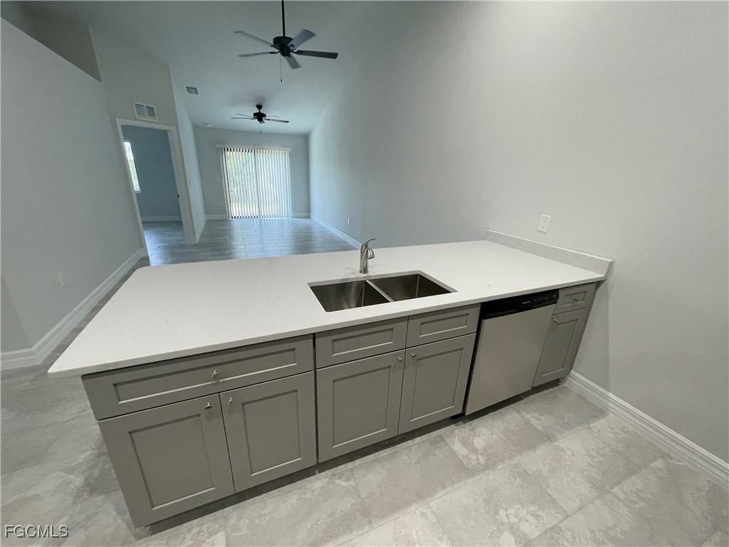 1423 Gleason Parkway Cape Coral FL 33914 2025014265 image6