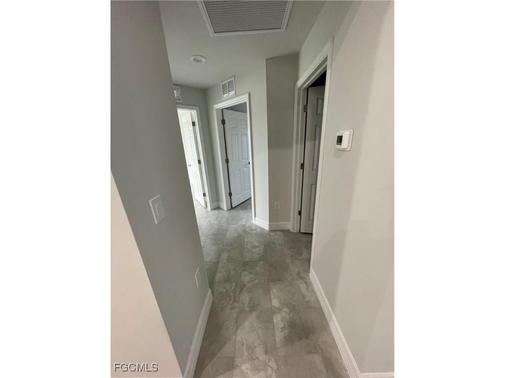 1423 Gleason Parkway Cape Coral FL 33914 2025014265 image8