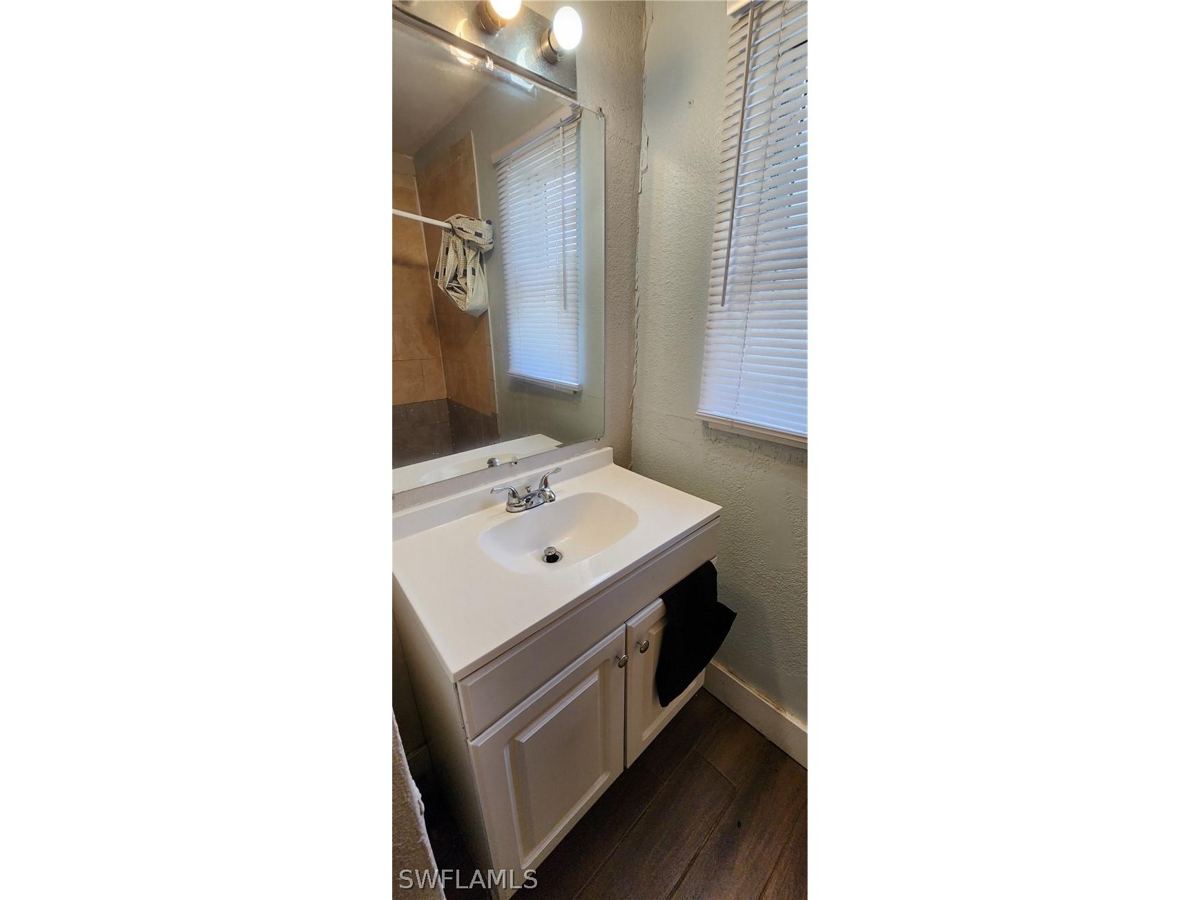 1423 Lura Avenue Fort Myers FL 33916 226007622 image9