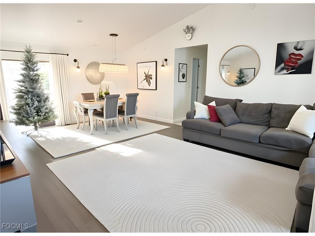 1423 NE 13th Avenue Cape Coral FL 33909 2025018802 image4