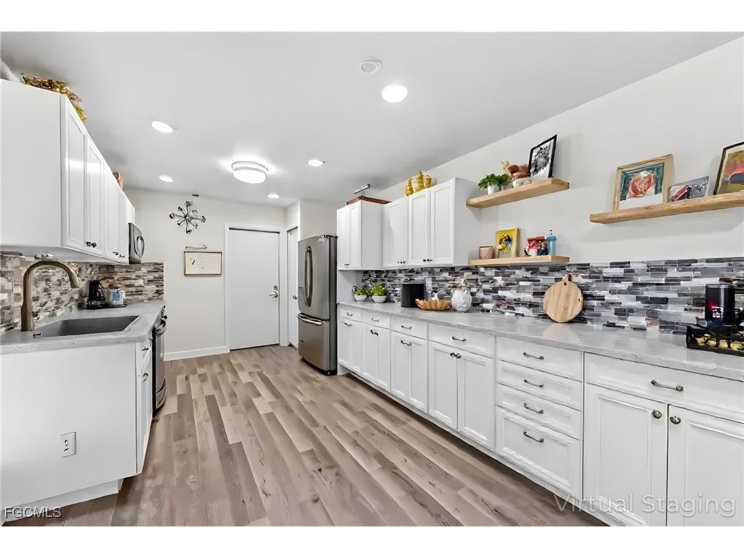 1423 NE 13th Avenue Cape Coral FL 33909 2025018802 image5