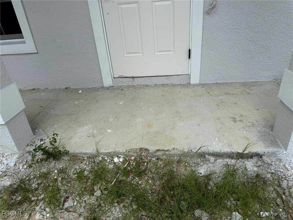 1423 NW 24th Terrace Cape Coral FL 33993 2025015716 image3