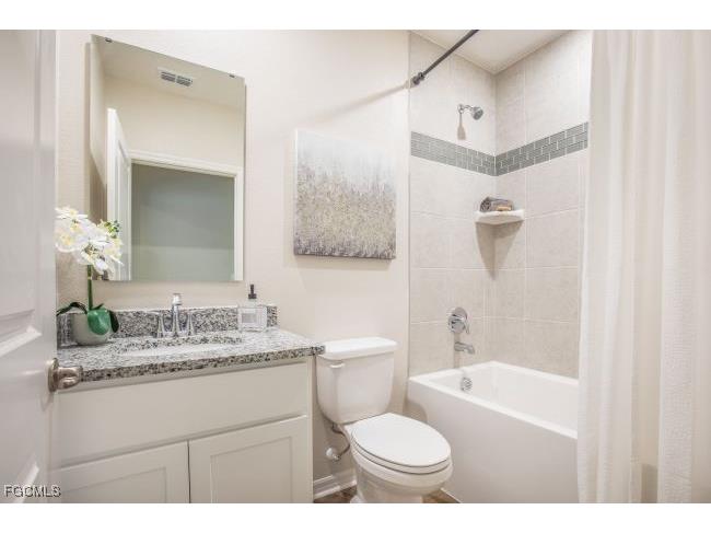 1423 SW 17th Avenue Cape Coral FL 33991 2025005323 image24