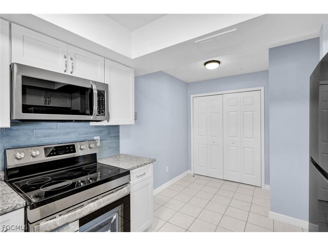 1423 SW Courtyards Terrace #70 Cape Coral FL 33914 2026009131 image9