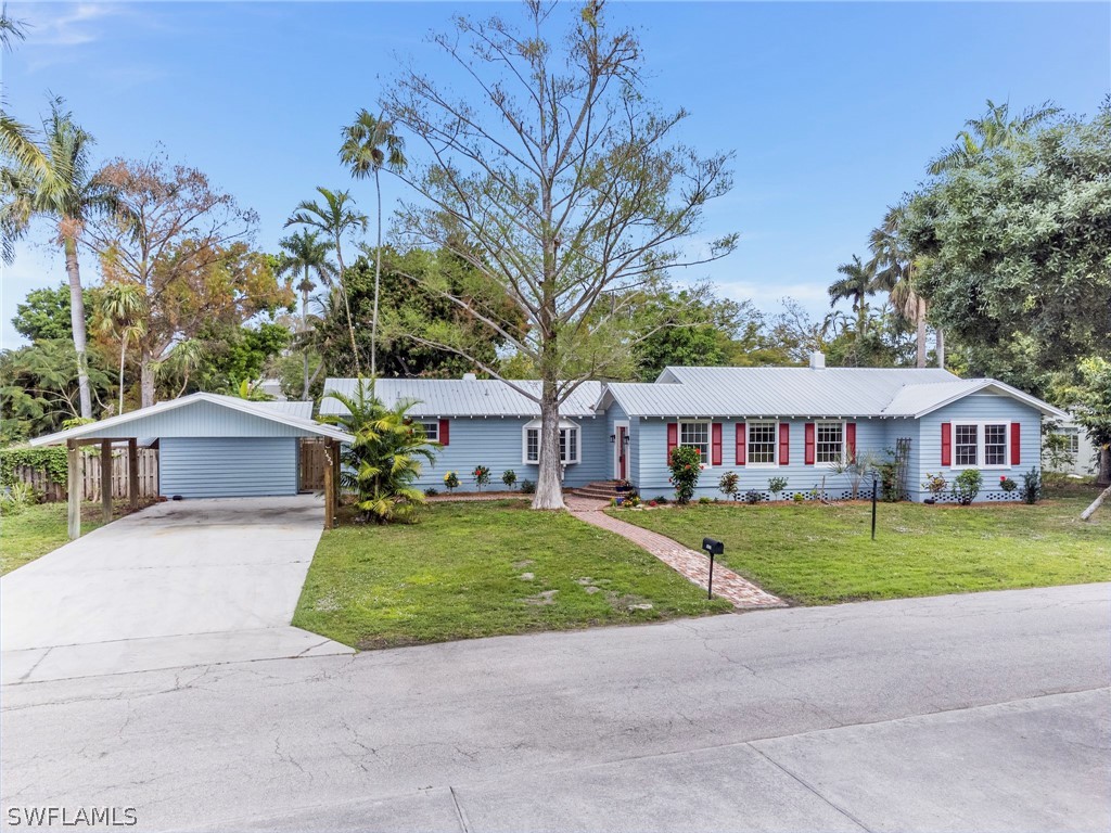 1423 Sandra Drive Fort Myers FL 33901 224023717 image1