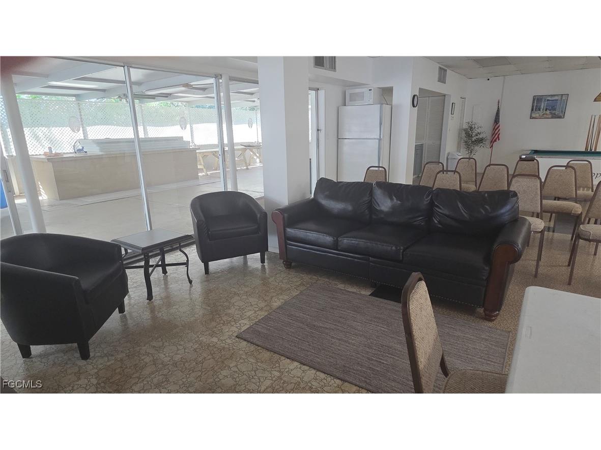 1423 Tropic Terrace North Fort Myers FL 33903 2025020916 image20