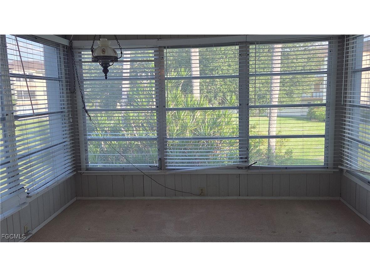 1423 Tropic Terrace North Fort Myers FL 33903 2025020916 image8