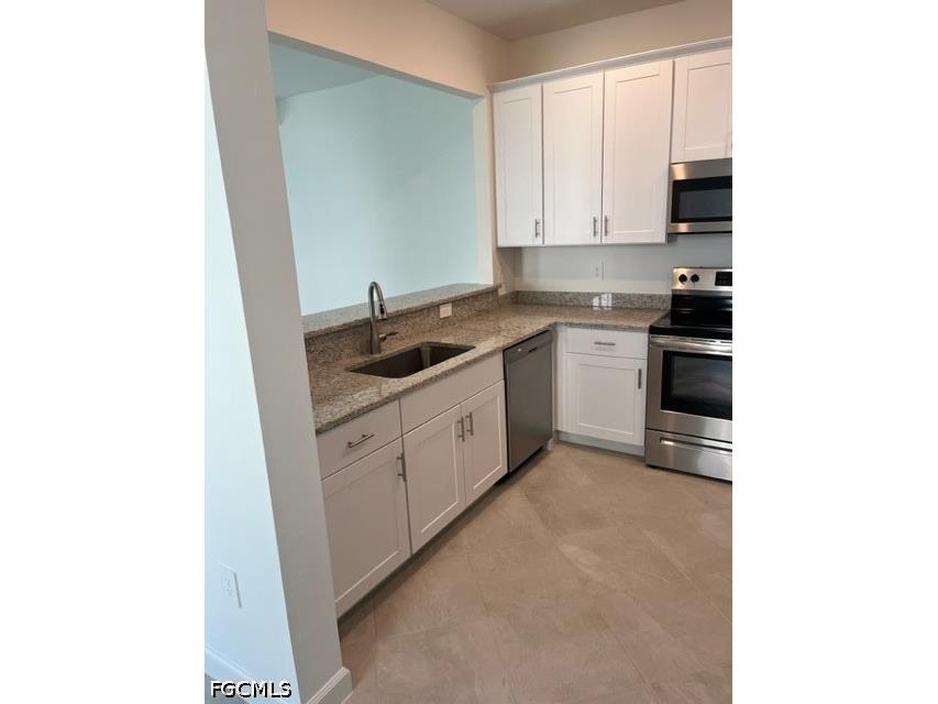 14231 Pine Lodge Lane Fort Myers FL 33913 2026025775 image3