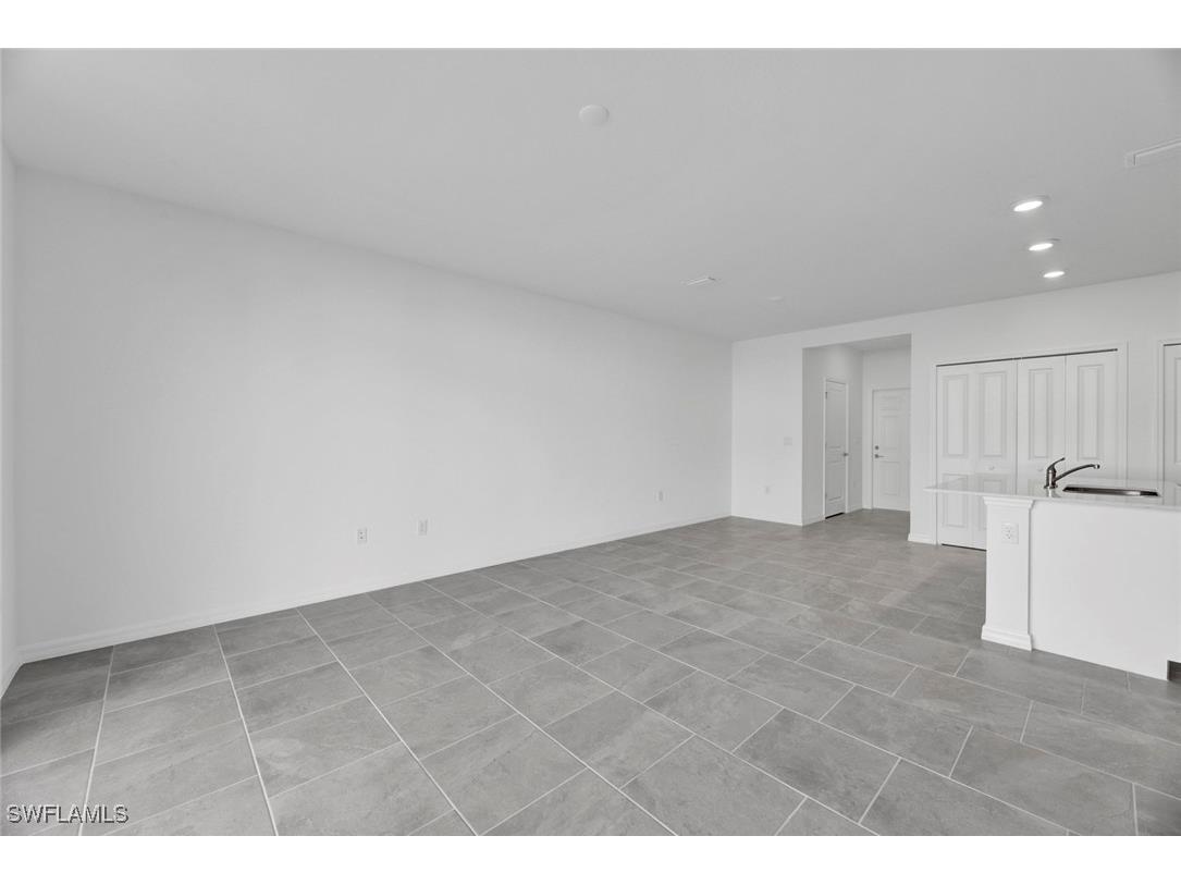 14236 Oviedo Place Fort Myers FL 33905 225077715 image9