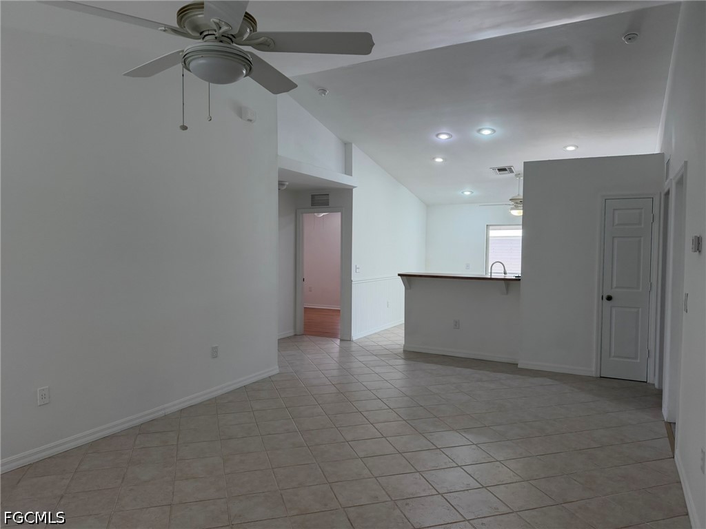 1424 NE 13th Place Cape Coral FL 33909 2026023573 image4