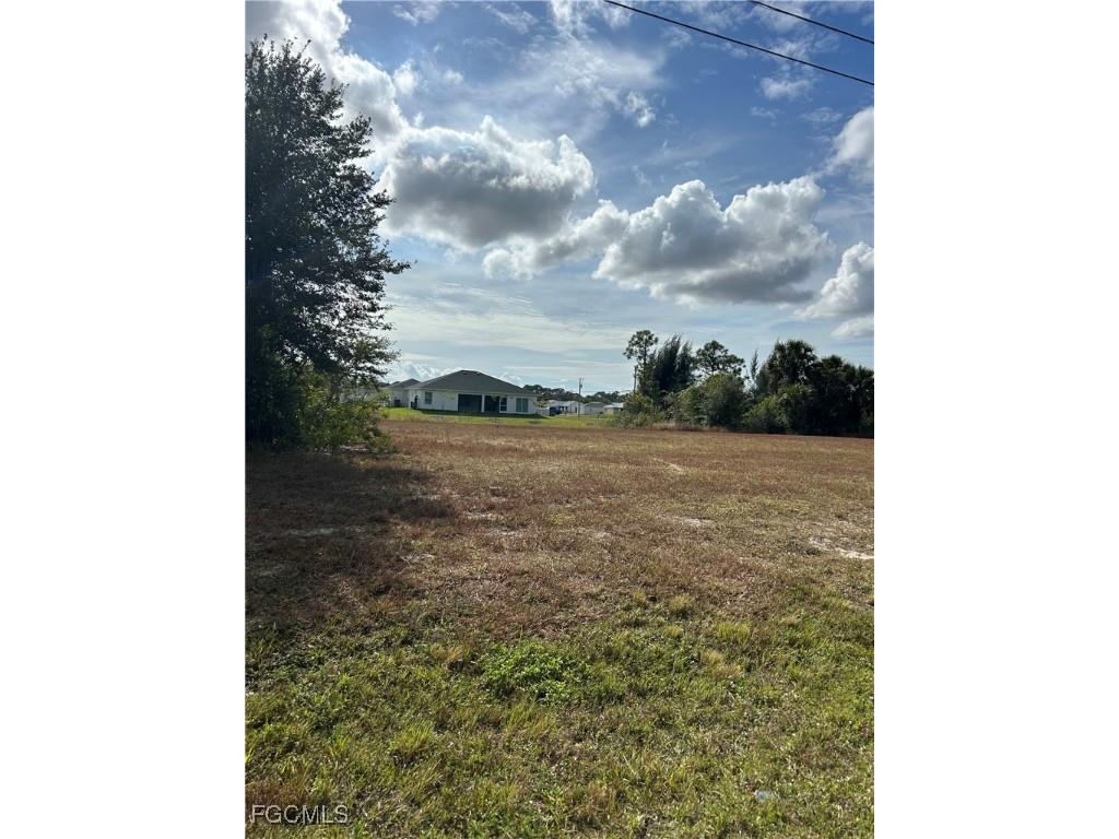 1424 NE 33rd Street Cape Coral FL 33909 2025022894 image2