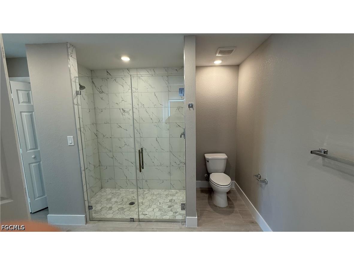 1424 NE 37th Street Cape Coral FL 33909 2026025664 image10