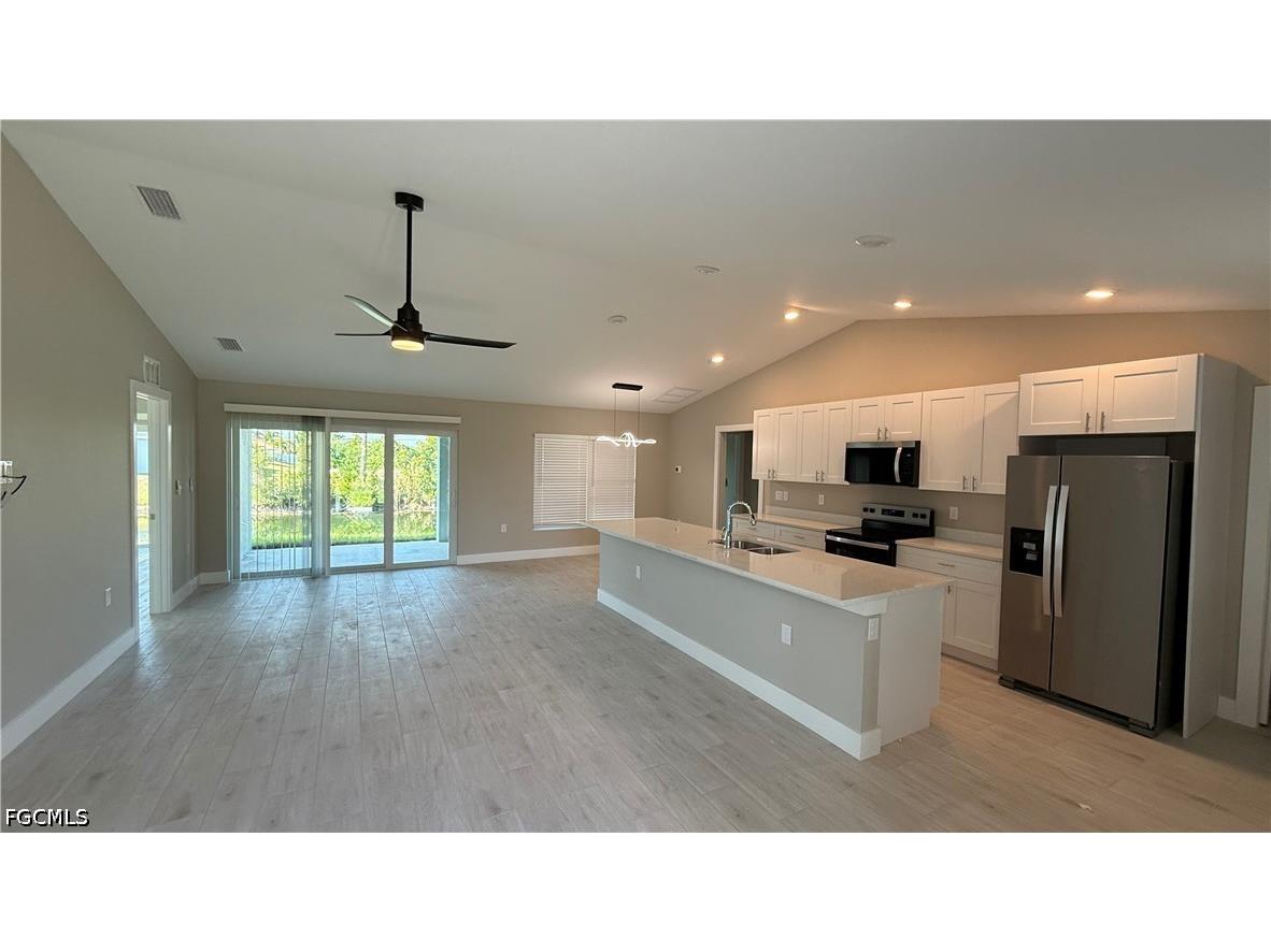 1424 NE 37th Street Cape Coral FL 33909 2026025664 image2