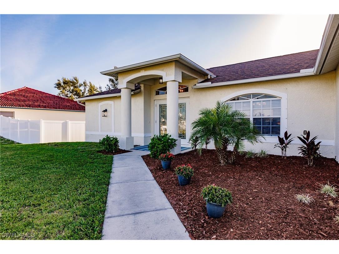 1424 NW 7th Place Cape Coral FL 33993 223032791 image1