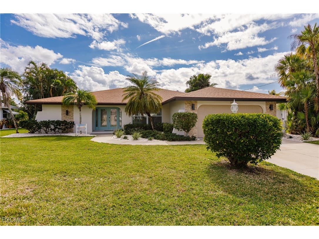1424 Windsor Court Cape Coral FL 33904 2025026432 image1