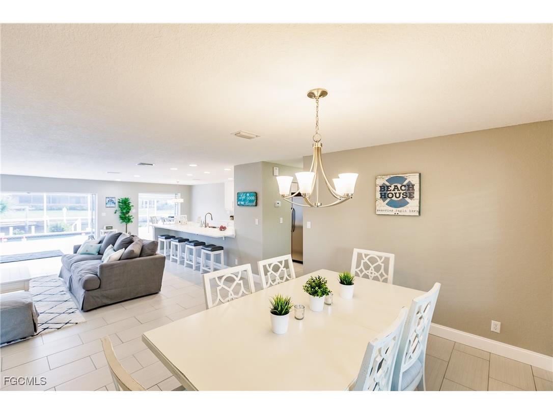 1424 Windsor Court Cape Coral FL 33904 2025026432 image14