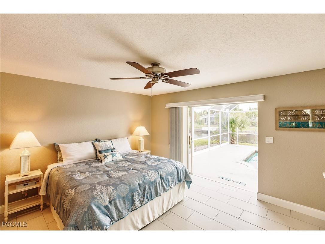 1424 Windsor Court Cape Coral FL 33904 2025026432 image23