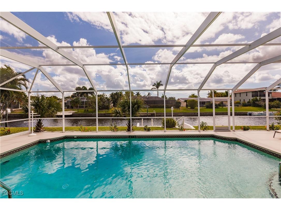 1424 Windsor Court Cape Coral FL 33904 2025026432 image28