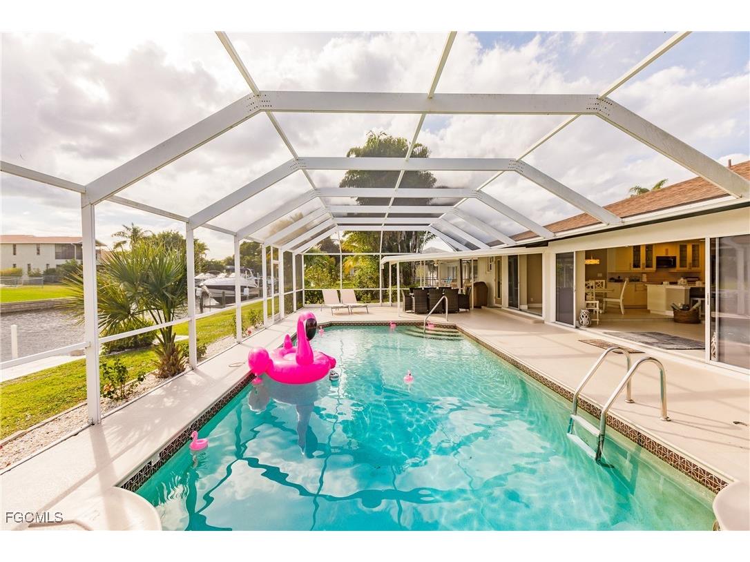 1424 Windsor Court Cape Coral FL 33904 2025026432 image29