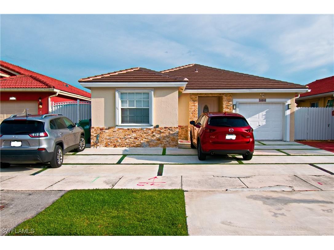 14242 SW 176 Terrace Miami FL 33177 223044067 image1