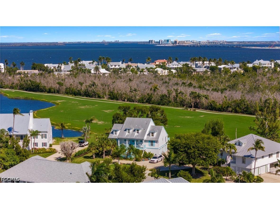 1425 Causey Court Sanibel FL 33957 2026024656 image4