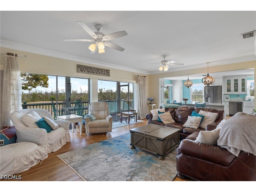 1425 Causey Court Sanibel FL 33957 2026024656 image6