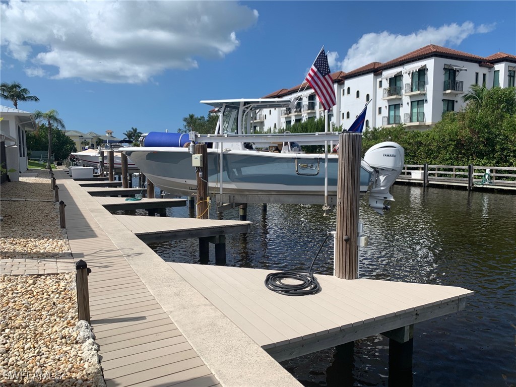 1425 Curlew Avenue #2-1 Naples FL 34102 226000814 image1