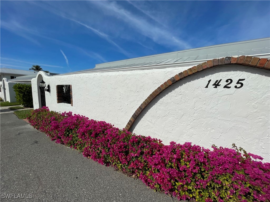 1425 Curlew Avenue #2-1 Naples FL 34102 226000814 image2
