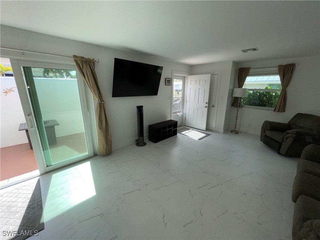 1425 Curlew Avenue #2-1 Naples FL 34102 226000814 image20