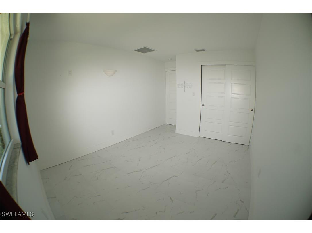 1425 Curlew Avenue #2-1 Naples FL 34102 226000814 image30