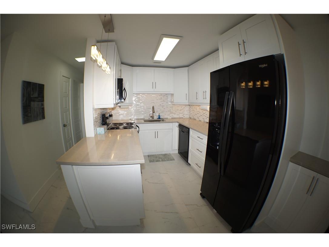 1425 Curlew Avenue #2-1 Naples FL 34102 226000814 image31