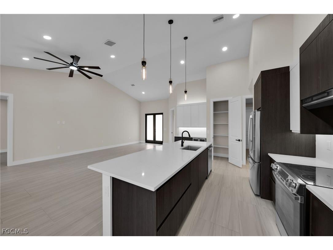 1425 NE 2nd Street Cape Coral FL 33909 2026006829 image16