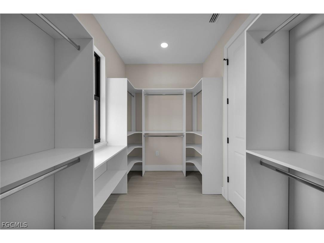 1425 NE 2nd Street Cape Coral FL 33909 2026006829 image36