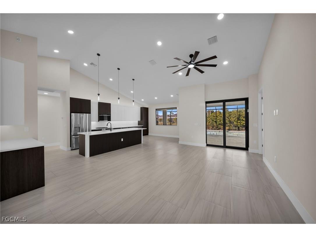 1425 NE 2nd Street Cape Coral FL 33909 2026006829 image4