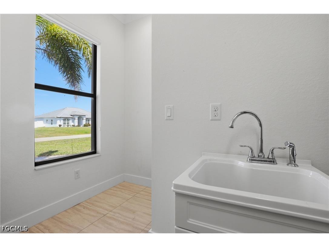 1425 NW 13th Avenue Cape Coral FL 33993 2026018112 image32