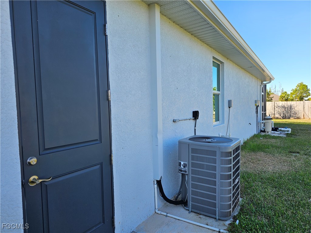 1425 NW 1st Street Cape Coral FL 33993 2025022454 image39