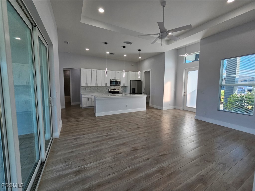 1425 NW 1st Street Cape Coral FL 33993 2025022454 image5