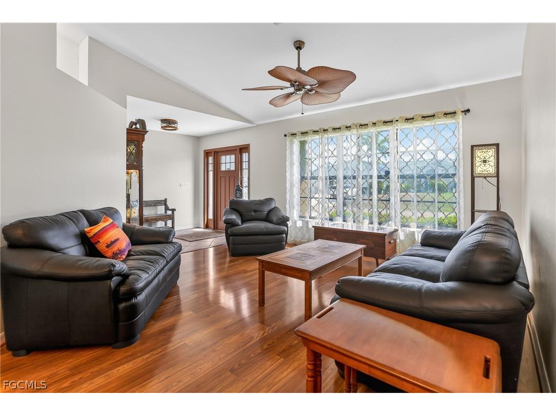 1425 SE 21st Terrace Cape Coral FL 33990 2026000251 image14