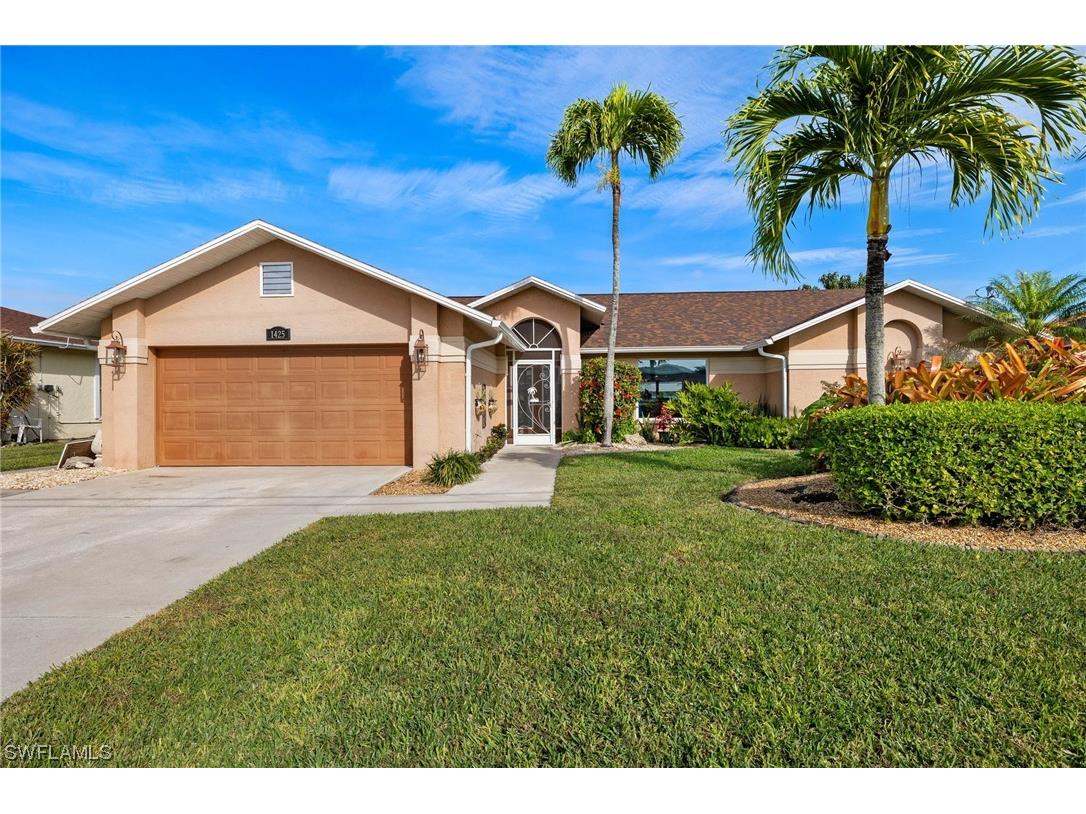 1425 SE 23rd Terrace Cape Coral FL 33990 224004016 image1