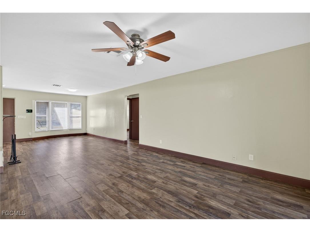 1425 SE 25th Lane Cape Coral FL 33904 2026001049 image13