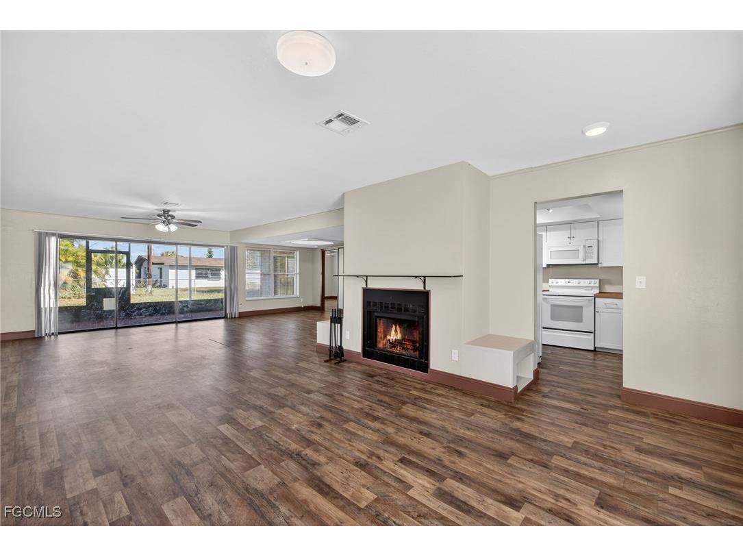 1425 SE 25th Lane Cape Coral FL 33904 2026001049 image14