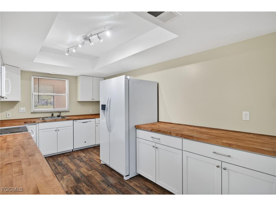 1425 SE 25th Lane Cape Coral FL 33904 2026001049 image18