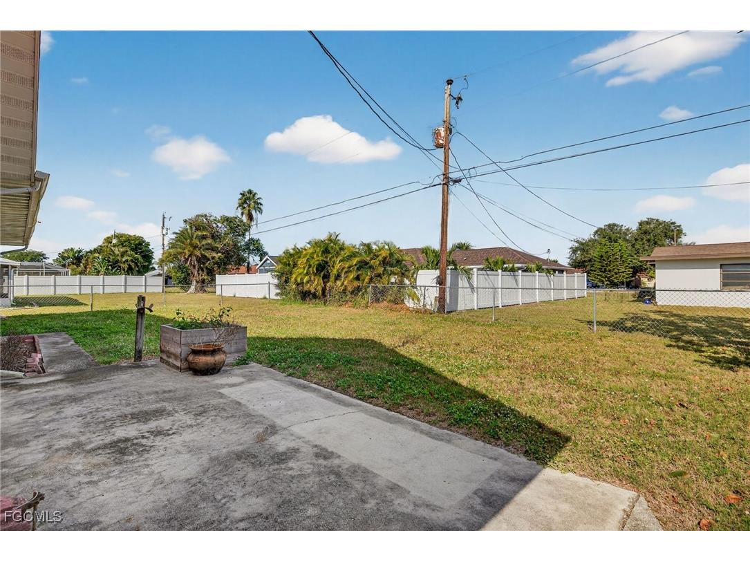1425 SE 25th Lane Cape Coral FL 33904 2026001049 image30