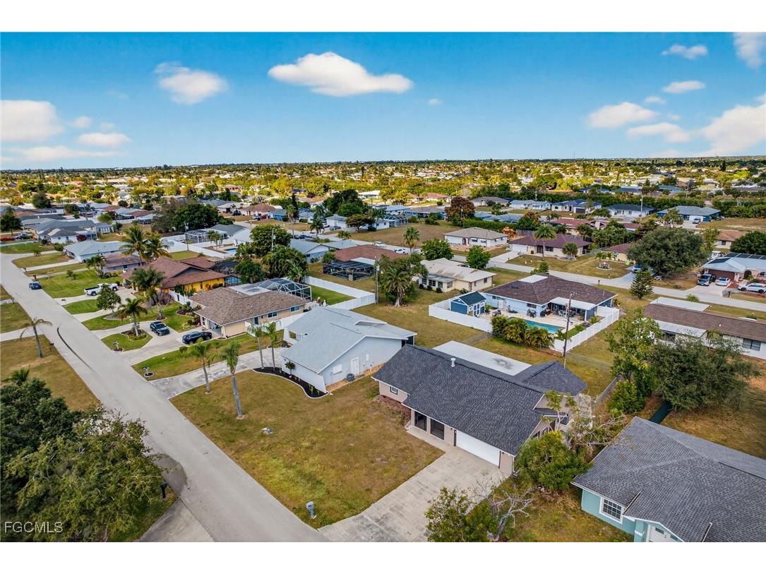 1425 SE 25th Lane Cape Coral FL 33904 2026001049 image32