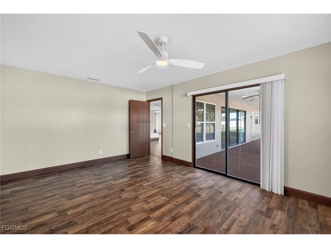 1425 SE 25th Lane Cape Coral FL 33904 2026001049 image7