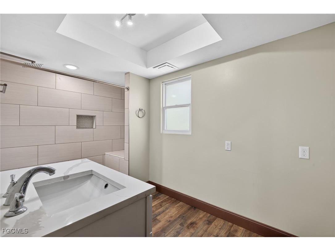 1425 SE 25th Lane Cape Coral FL 33904 2026001049 image8