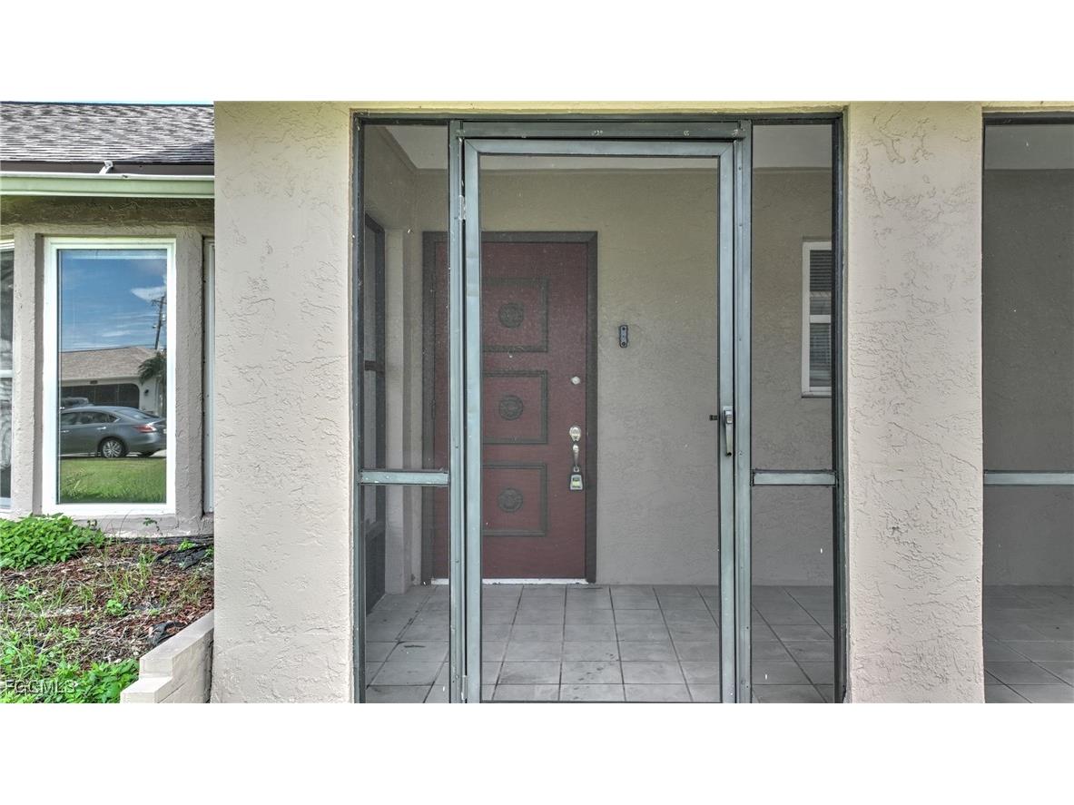 1425 SE 25th Lane Cape Coral FL 33904 225062615 image3