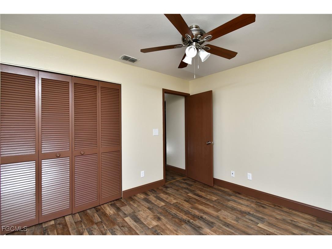 1425 SE 25th Lane Cape Coral FL 33904 225062615 image7
