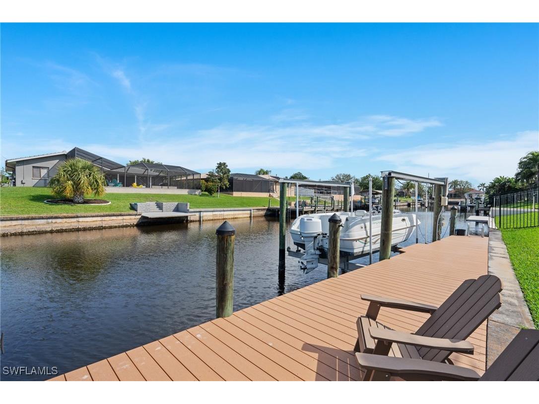 1425 SE 29th Terrace Cape Coral FL 33904 225018792 image1